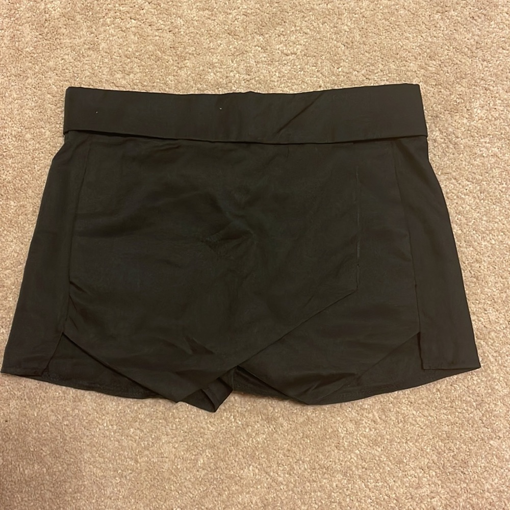 Black Shirt Skort